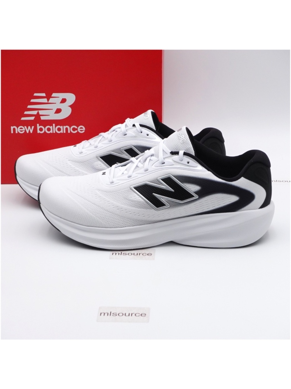 NEW WIDE 2E Men's New Balance Fresh Foam 680 v9 Sneakers M68068Q White/Black